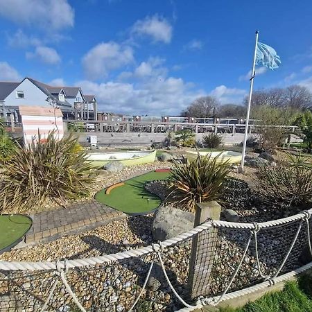 במברידג' Home With A View Whitecliff Bay Holiday Park מראה חיצוני תמונה