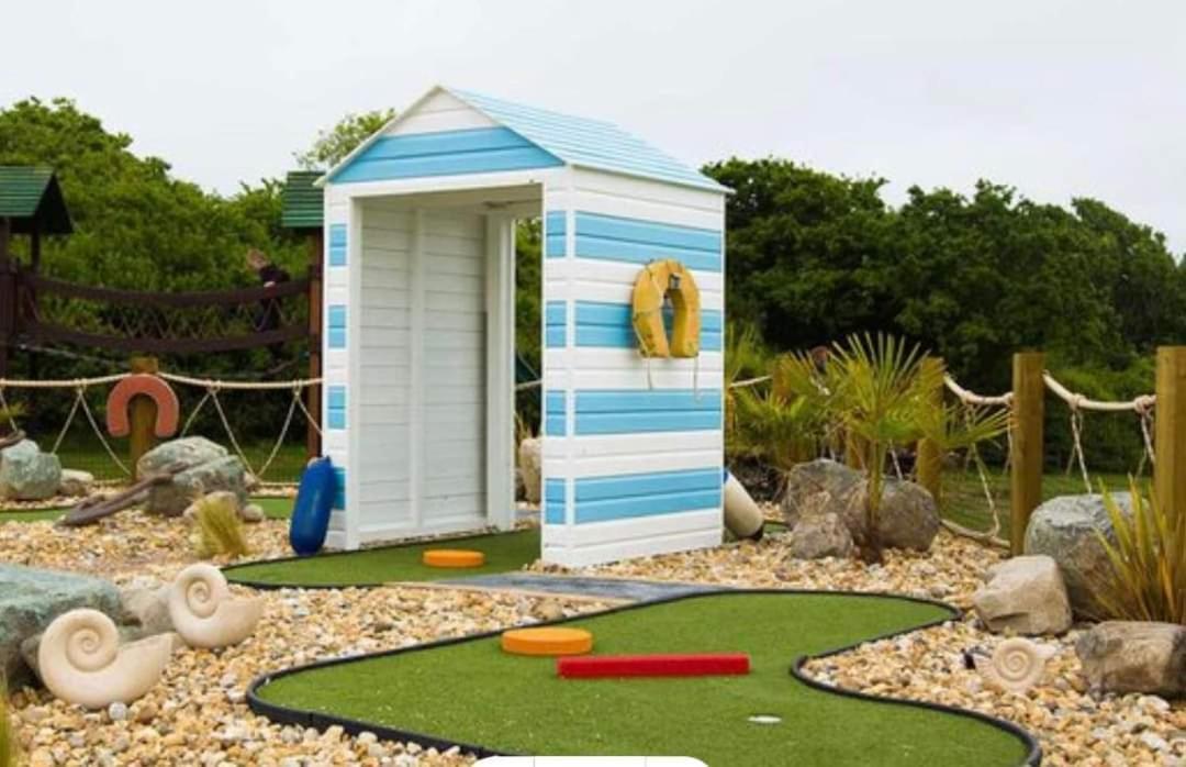 במברידג' Home With A View Whitecliff Bay Holiday Park מראה חיצוני תמונה