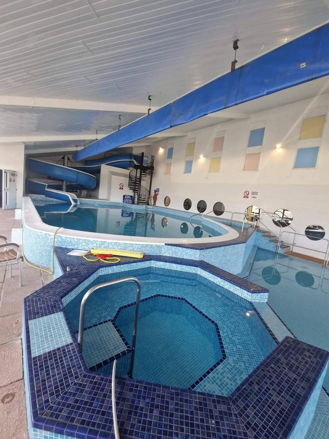 במברידג' Home With A View Whitecliff Bay Holiday Park מראה חיצוני תמונה